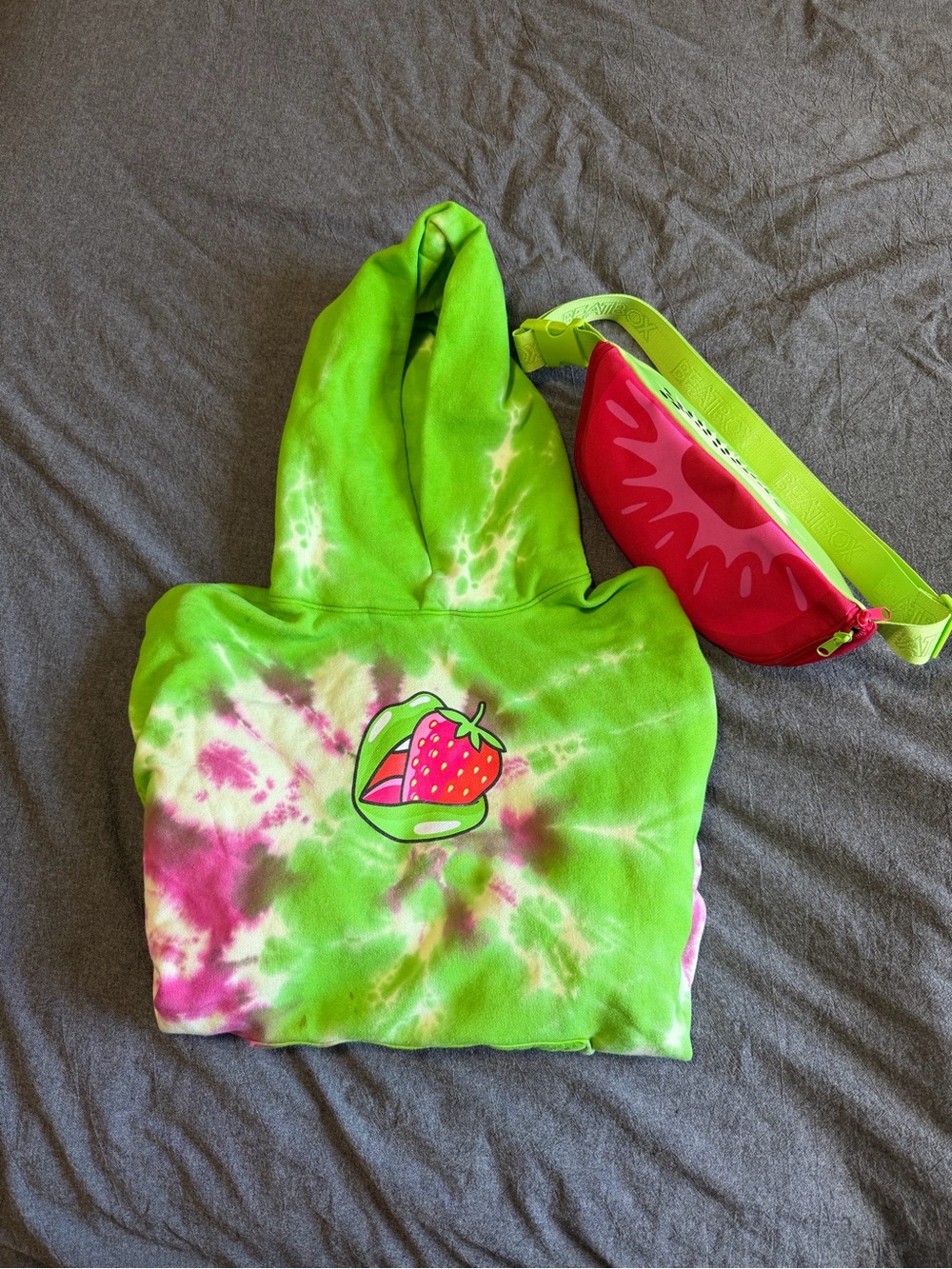 Beatbox large strawberry kiwi hoodie and fanny pack bag